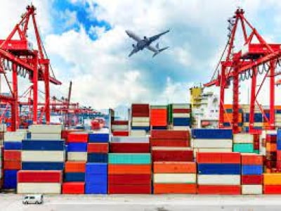 Việt Nam Lọt Top 10 Thị Trường Logistics Mới Nổi Năm 2023 